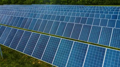 Klasa Energetyczna A+: Jak Zbudować Dom Samowystarczalny od Podstaw