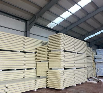 Płyty warstwowe PIR gotowe do montażu