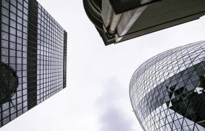 Szkielet Stalowy: Fundament Trwałości i Energooszczędności Twojego Domu Marzeń.